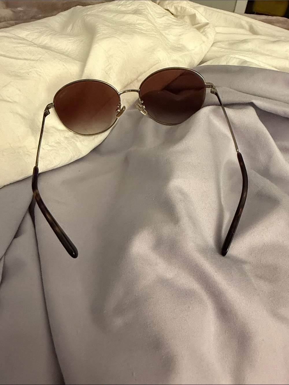 COACH Lia Round Sunglasses, Grey Violet Gradient. 100% UV Protection - Picture 4 of 4